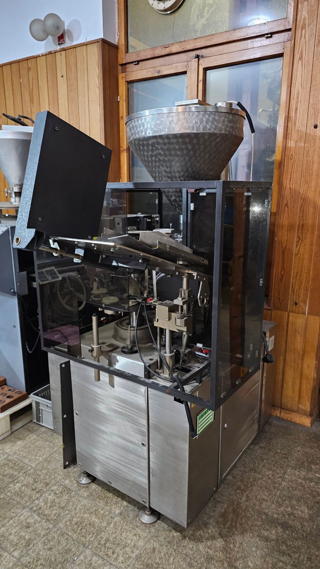 Tube Filling Machine (for Creams and Pastes)